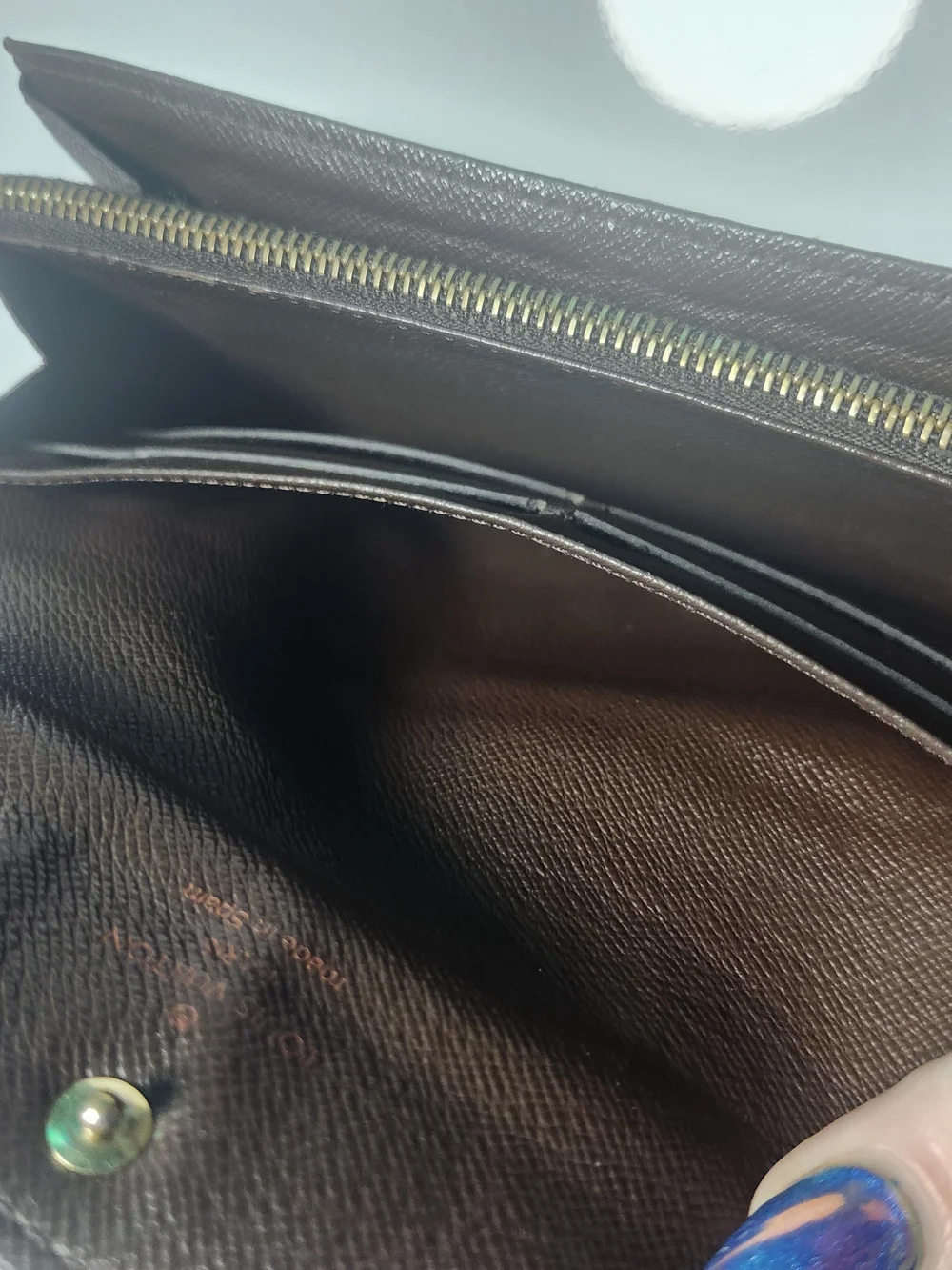 Authentic Preloved Louis Vuitton Brown Damier Sarah Wallet On Chain With COA